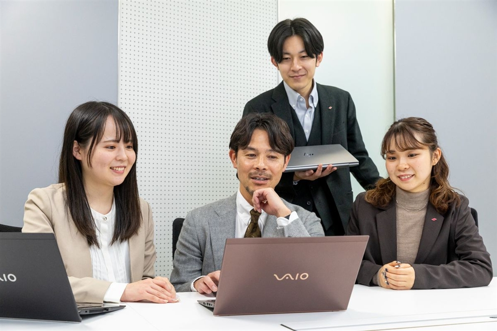 11:00 チームミーティング