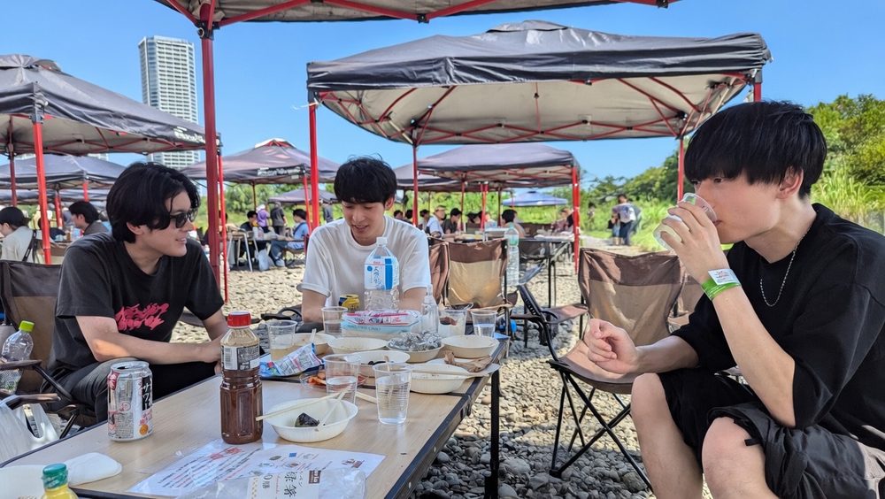 河原でのBBQ