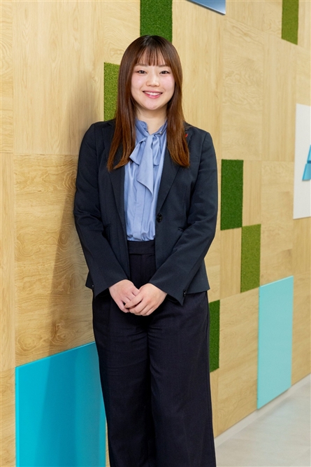 佐藤 優佳
